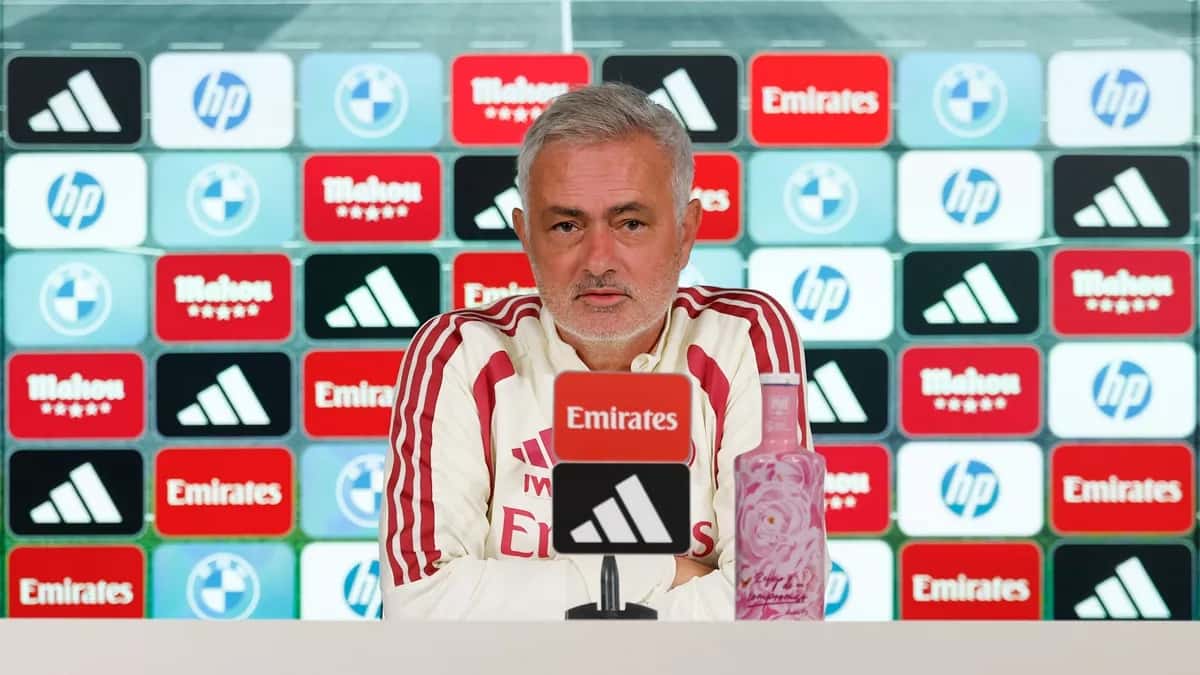 José Mourinho, entrenador del Real Madrid, en la conferencia de prensa previa al partido con el Villarreal en la Ciudad Real Madrid (foto: Real Madrid C.F.)