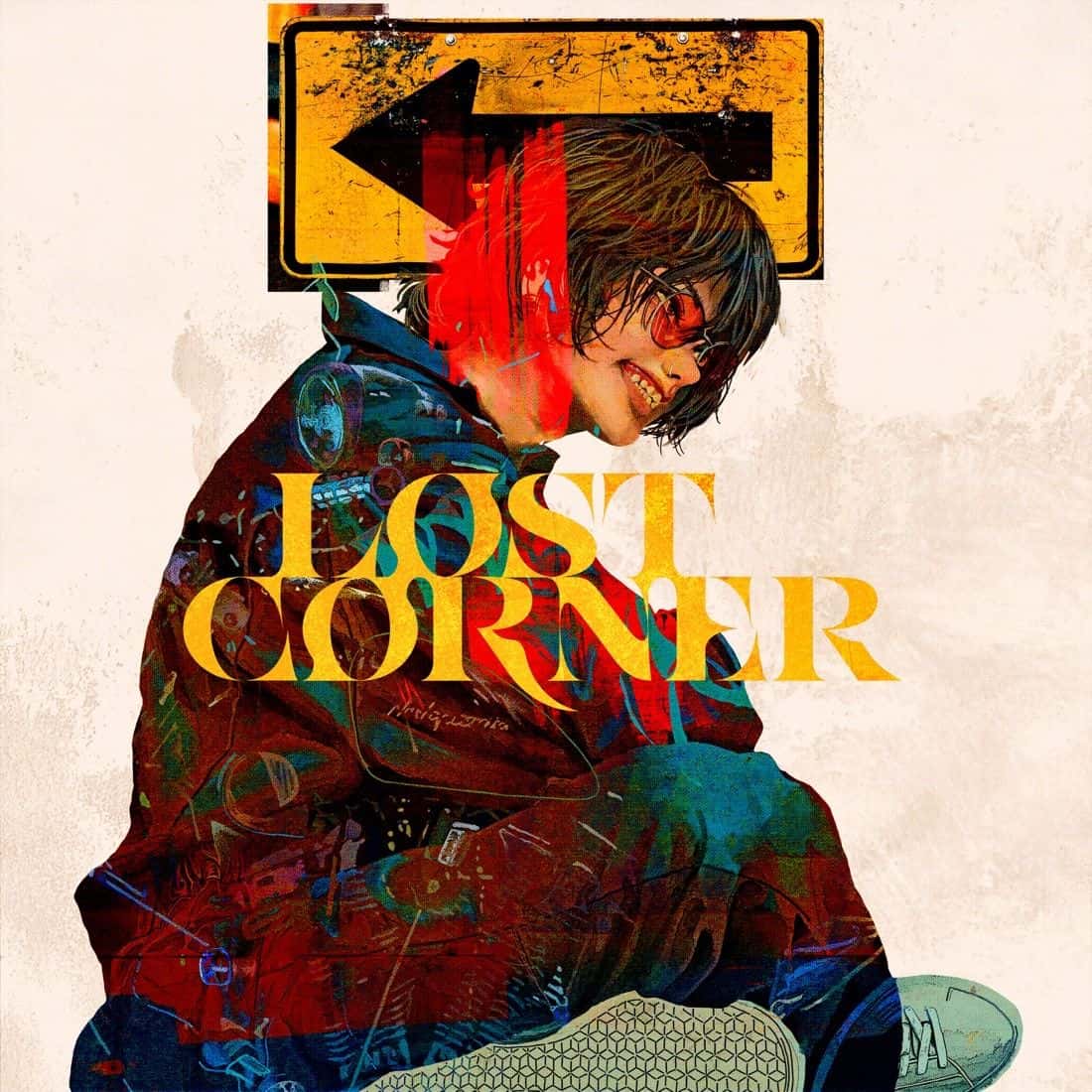 Portada oficial de "LOST CORNER" de Kenshi Yonezu: una ilustración del cantante con anteojos de sol rojos, sonriendo de costado con una campera de colores, bajo un cartel amarillo con una flecha negra, y el título en letras doradas